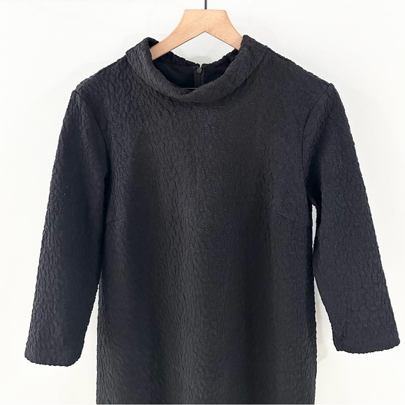 J. McLaughlin Funnel Neck Textured Dress Black Size Medium - Picture 2 of 5